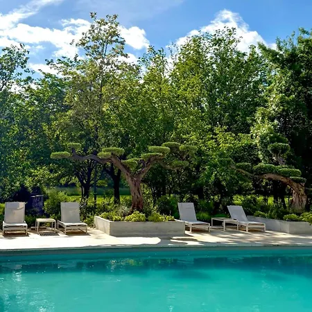 Chateau Pimo Hotel